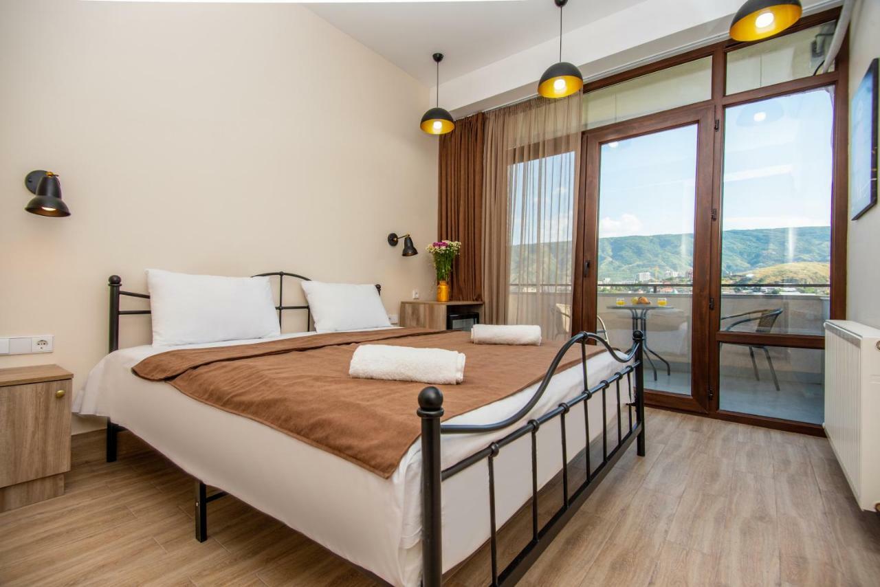 Tonusi Luxe Hotel In The Historic City Center Tbilisi Exterior foto
